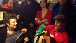 Manu Chao (acústico) - Clandestino 13/03/2013 Barcelona