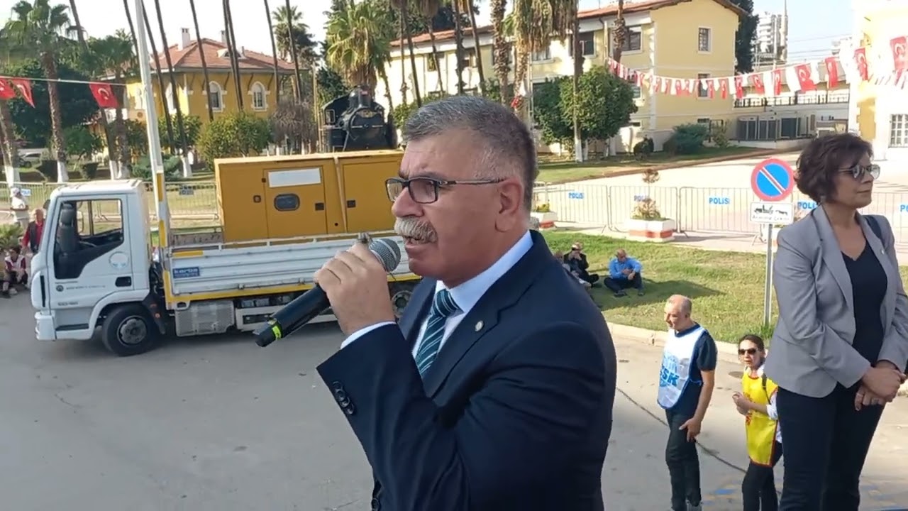 Adana'da Düzenlenen Geçinemiyoruz Mitinginde KESK Eş Genel Başkanı Ahmet Karagöz'ün Konuşması
