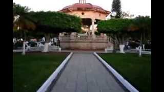 preview picture of video 'Video de Cuauhtemoc Colima, jardín principal'