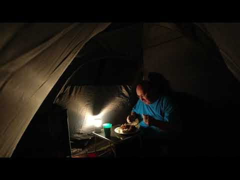 MongoTV_4050 - Min Natmad - Del 1 - FRIKADELLER i TELT Til NATMAD - Ris - Kartoffelsalat - Brun Sovs