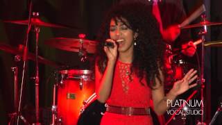 Fasika Ayallew singing 'Who's Loving You'