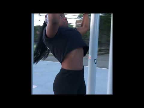 Pull Up Motivation | WomanFitness | Clips