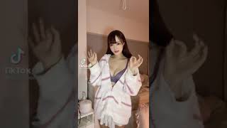もう下着です?　#shorts  #巨乳　#dance