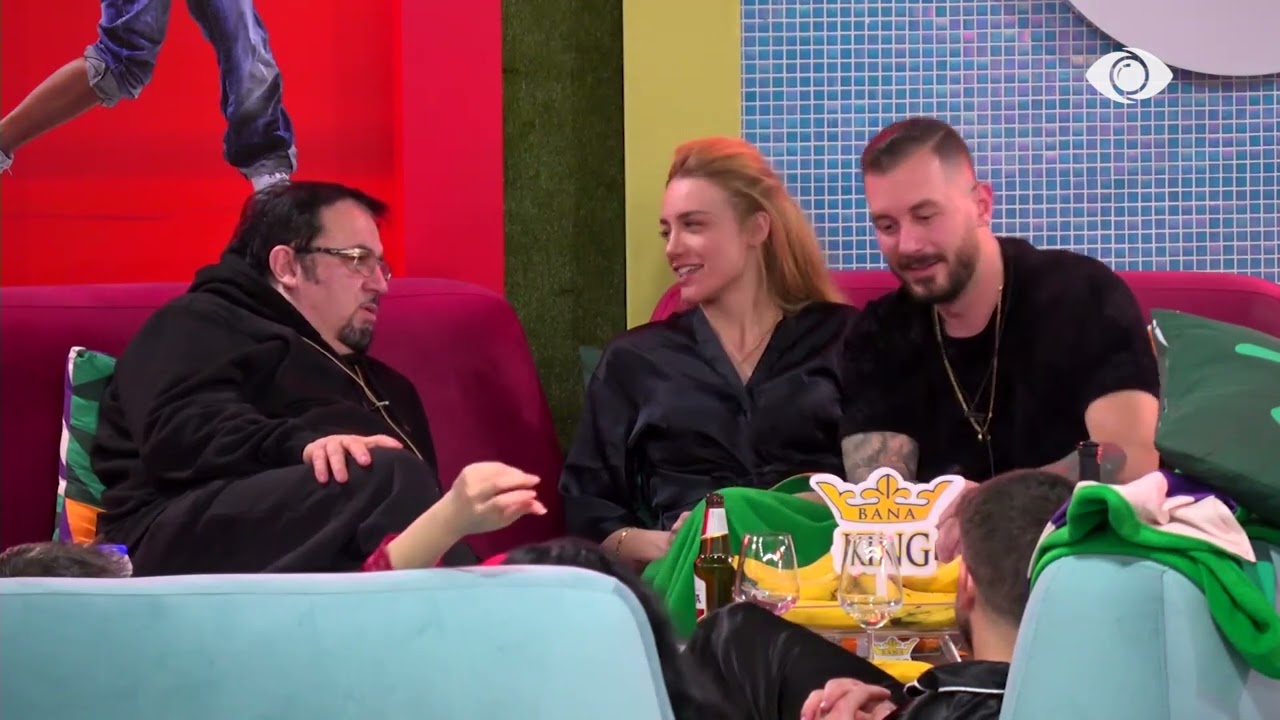 “Kur sheh një vajzë që e pëlqen, nuk ja thua?”/ Gazi ngacmon Romeon, Heidi ‘shpërthen’ në të qeshura