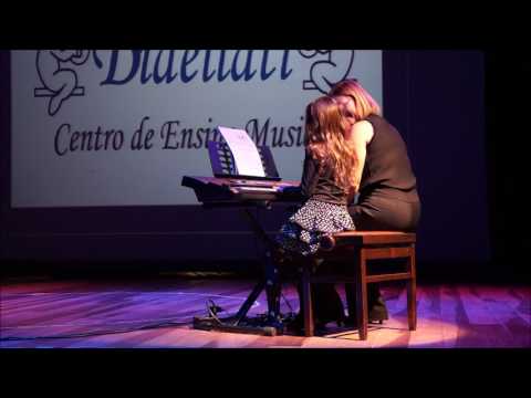 BIDELLATI- C.E.M- Luiza Souza "Dó e seus vizinhos" (Alice Botelho)  - 2017