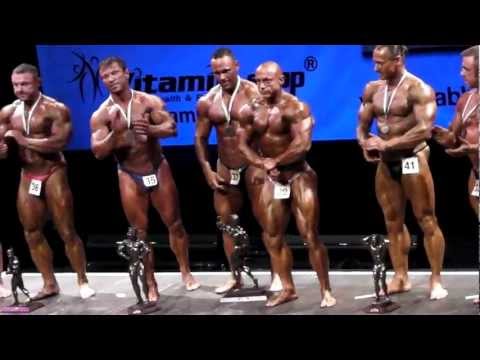 Top 7 - Results  - Class 4 - Final - NABBA World 2012