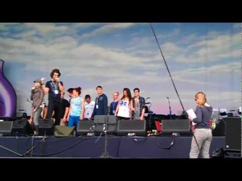 Rock of Ages Cast and Lang Lang rehearsals Proms in the Park 2011