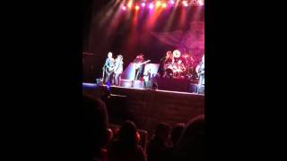 Donnie Van Zant Tribute to Brother Ronnie