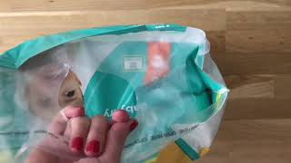 Unboxing Pampers baby dry size 3