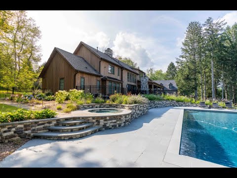 Bluestone Modular Pattern Porcelain Pavers | Outdoor Living in Mendham, NJ