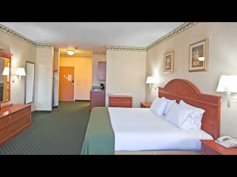 Holiday Inn Express Charlotte - Charlotte, Michigan