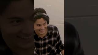 Download lagu Doyoung gave a suggestion to focus on the sound itself and not the lyric 💚 #nct #mark #doyoung mp3