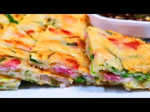 Korean-style bacon and vegetable pancake #koreanfood #easykoreanrecipe #pajeon