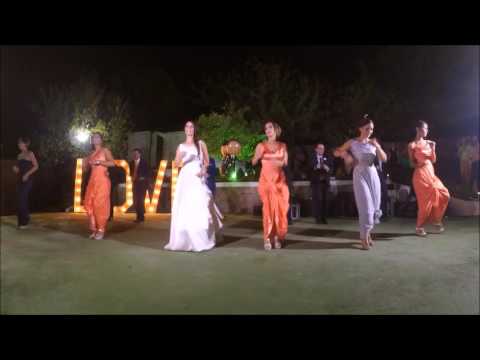 Baile de boda diferente. Flash mob. B & O