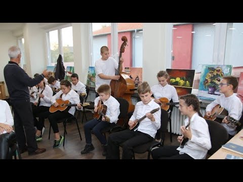Tamburaški orkestar OŠ "Sveti Sava" - "KONDOROV LET" - 18. Banatsko pero (2018)