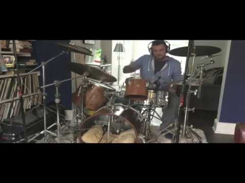 Live DnB drumming @178 bpm