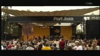 Chaka Khan - My Funny Valentine Live in Pori Jazz 2002 (7.)
