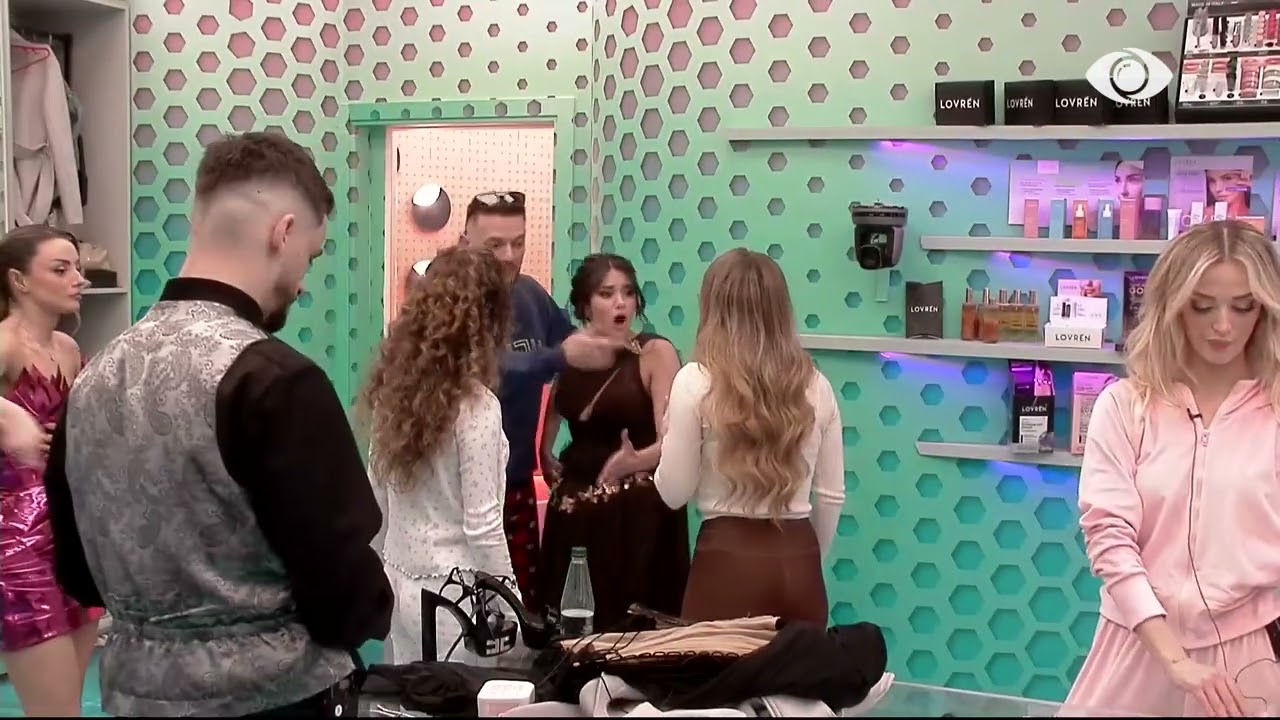 “Gënjeshtare”/ Selin i afrohet Juelës, Greta-banores: Skandaloze, shko te Rogerti!