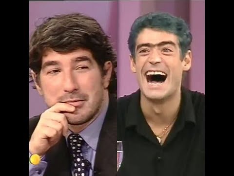 RODRIGO Y PACHU PEÑA EN SABADO BUS 2000