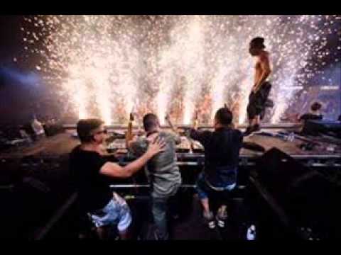 Dimitri Vegas, Like Mike & GTA Ft Wolfpack vs Duke Dumont -- Turn it a 100% (Marc Kobos Mashup)