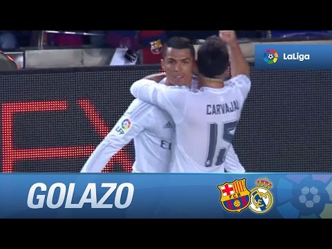 Golazo de Cristiano Ronaldo tras un gran control (1-2) en el FC Barcelona - Real Madrid