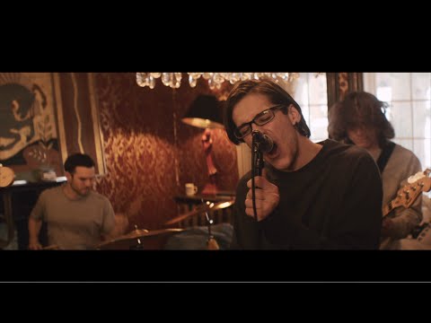 Knuckle Puck - Pretense (Official Music Video)