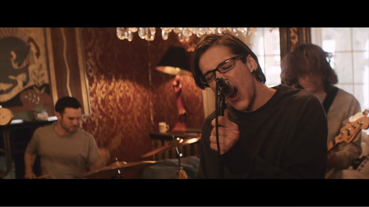 Knuckle Puck — Pretense