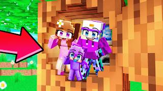 Dash Survives 100 Days inside Tree in Minecraft…