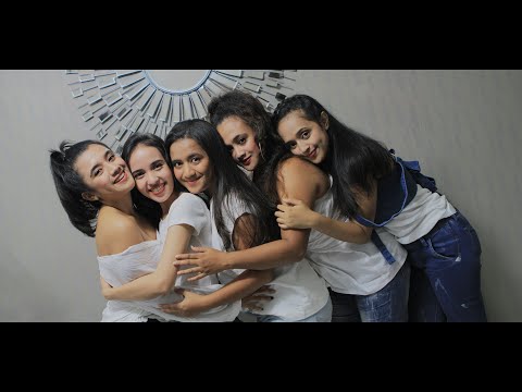 Latuharhary Girl (United and Fun)