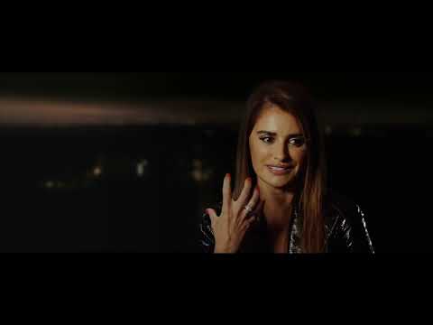 FERRARI Featurette - Penelope Cruz / Laura Ferrari