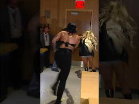 Imagine an angry Rhea Ripley chasing after you 😳