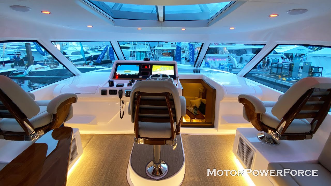 Bertram 50 Sport - Yacht Tour