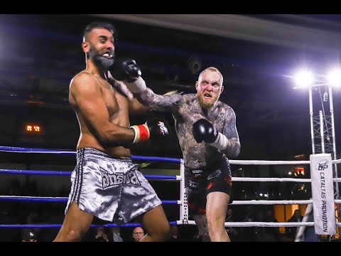 KICKMAS 21/22   Denis Zawitowski vs. Raja Sheraz Hussain