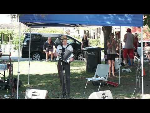 Geoff Berner live at MacLean Park - full set