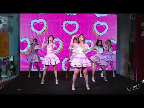 BNK48 @ BNK48 x SCA Superstar Academy [Full Fancam 4K 60p] 221003