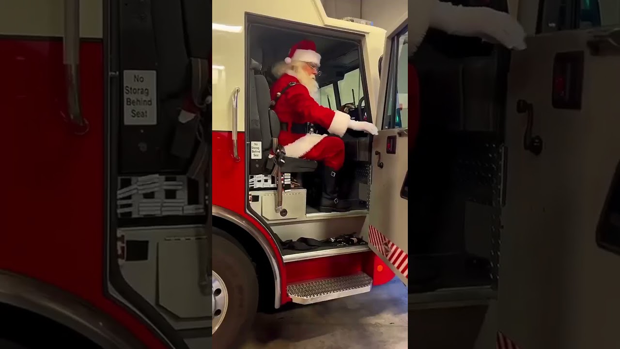 Promotional video thumbnail 1 for The Hilton Head Santa Claus LLC