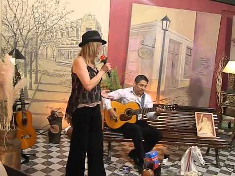 LA DAMA DE LA ROSA - GLORIA GOMEZ. TE PARECE TODAVIA