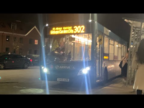 [NON TFL NOVEMBER S1 E4] Very jerky! route 302 (4045) (GN09AWW) Arriva Herts and Essex Enviro 200