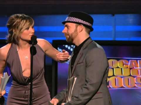 Sugarland Wins Top Vocal Duo - ACM Awards 2009