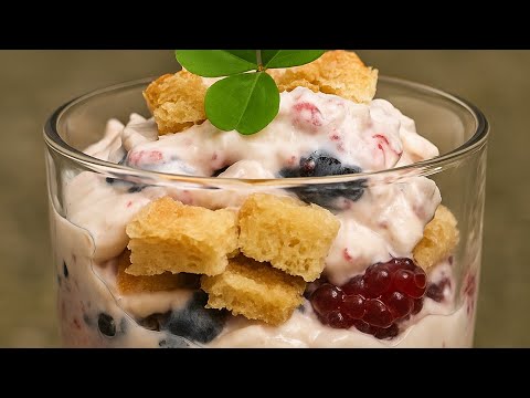 Schichtdessert mit Wildsauerklee – fruchtig, frisch & aus dem Wald / Kapitel 30 / Altes Kelterhaus