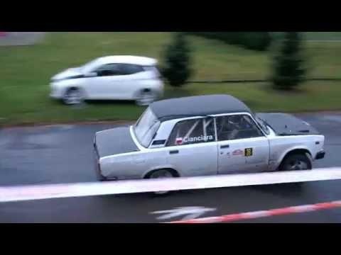 7 Rajd Niepodległości 11.11.2015 - M.Cianciara / P.Szwedziński - Łada 2105