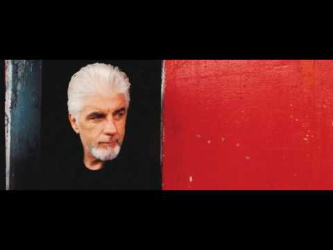 download lagu mp3 mp4 Michael Mcdonald Living For The City, download lagu Michael Mcdonald Living For The City gratis, unduh video klip Michael Mcdonald Living For The City