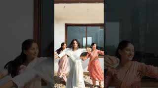 Sisters trio #dancevideo #viralshorts #shorts #trendingshorts #reelsinstagram #sisters #hot&sexy