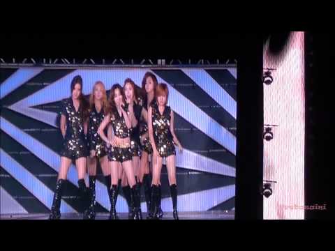 [FANCAM] 220912 SMTown Jakarta 2012 Girls' Generation - Mr. Taxi (Korean ver.)