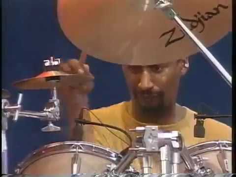 omar hakim drums solo