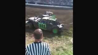 preview picture of video 'Scioto county demo derby  #2 2014 on 4/17/14'