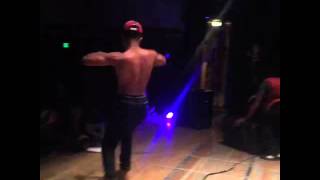 Anthony Lewis 😩🍑😍