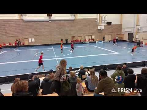 5.10.2025 Hollihaka FBC Remix - Jeppis ll klo 11