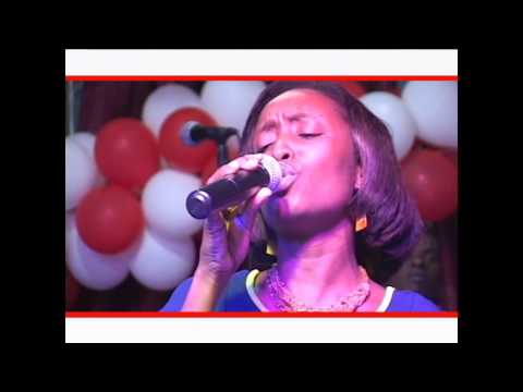 Mw anvi adore w CONSTELLATION