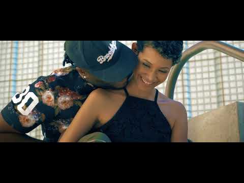 download lagu mp3 mp4 Fingers Down My Spine Song, download mp3 Fingers Down My Spine Song free downloadn, video klip Fingers Down My Spine Song